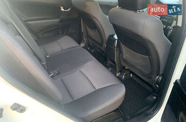Внедорожник / Кроссовер SsangYong Korando 2011 в 