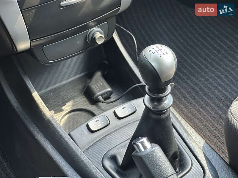 Позашляховик / Кросовер SsangYong Korando 2011 в Харкові