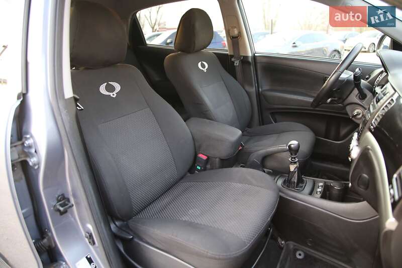 Позашляховик / Кросовер SsangYong Korando 2012 в Харкові
