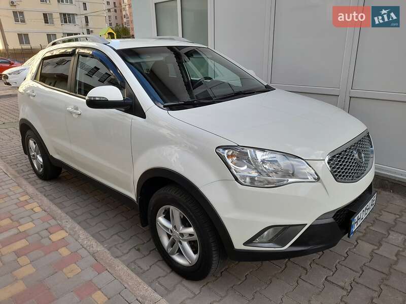 Позашляховик / Кросовер SsangYong Korando 2012 в Одесі