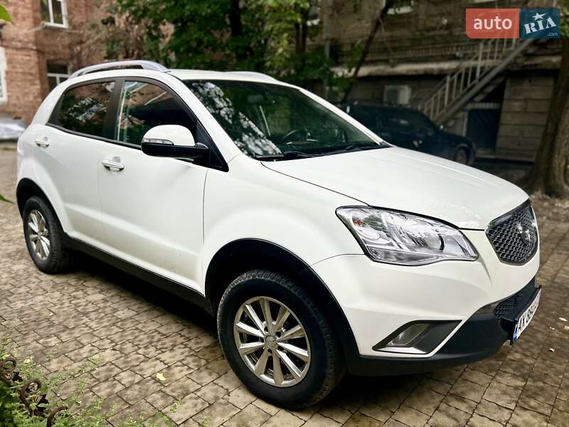 Позашляховик / Кросовер SsangYong Korando 2012 в Харкові