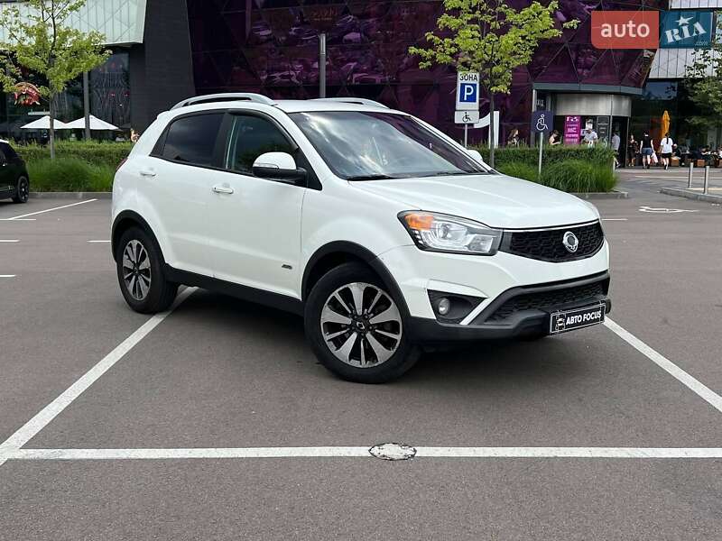Внедорожник / Кроссовер SsangYong Korando 2014 в Киеве