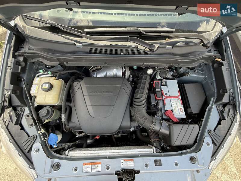 Внедорожник / Кроссовер SsangYong Korando 2012 в Киеве