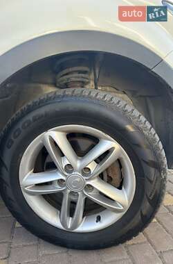 Позашляховик / Кросовер SsangYong Korando 2013 в 