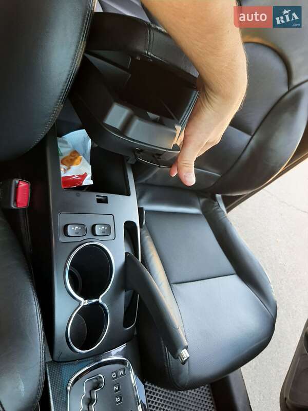 Внедорожник / Кроссовер SsangYong Korando 2013 в Обухове