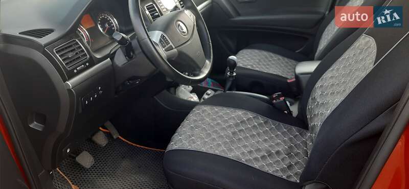 Внедорожник / Кроссовер SsangYong Korando 2013 в Киеве