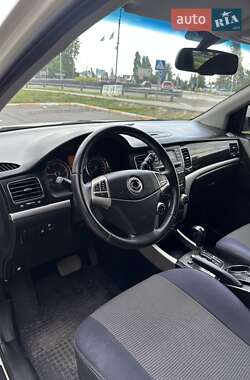 Внедорожник / Кроссовер SsangYong Korando 2012 в 