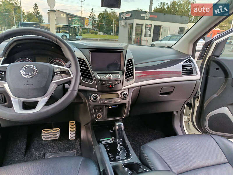 Внедорожник / Кроссовер SsangYong Korando 2017 в Ровно