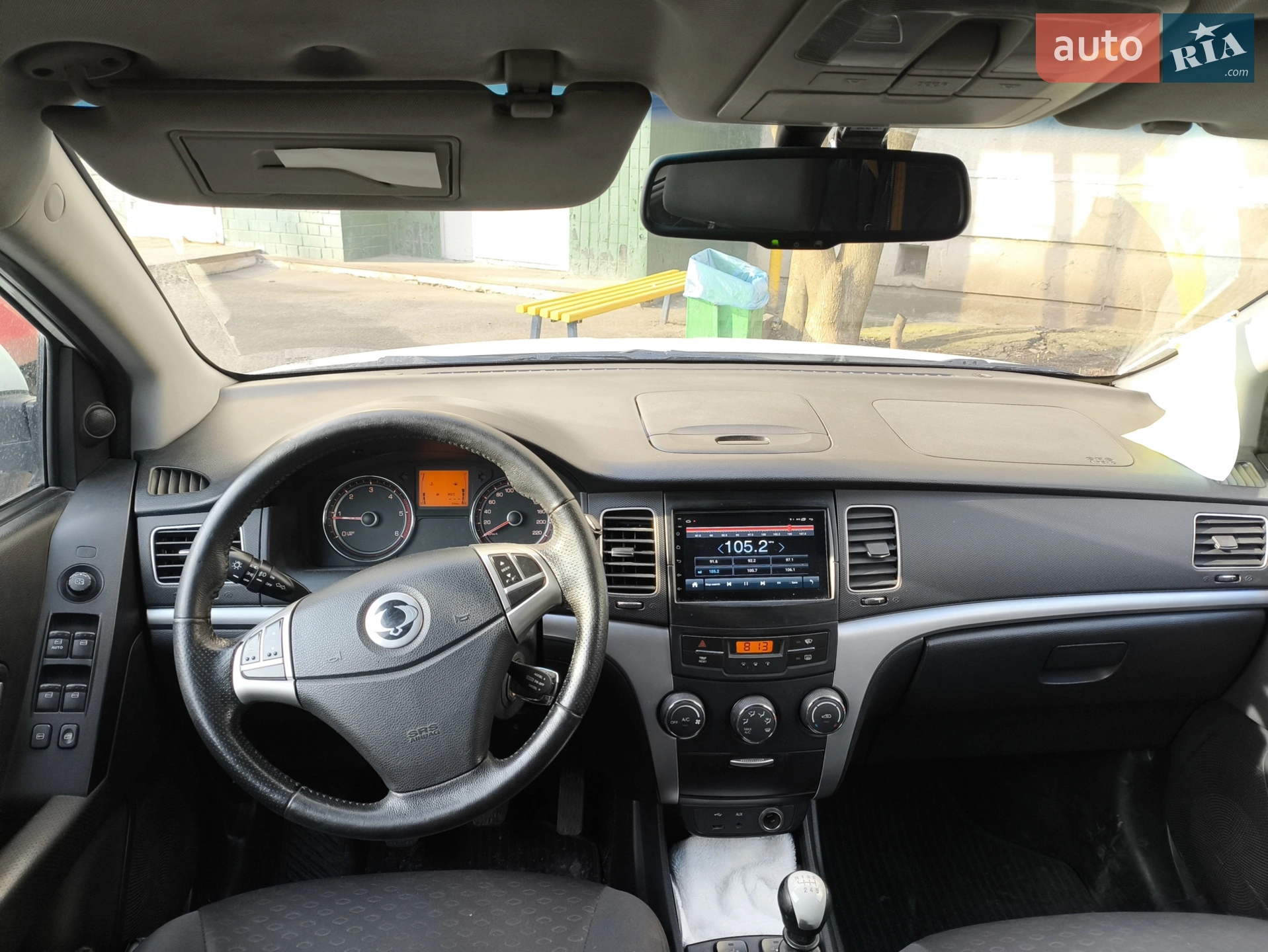 2011 SsangYong Korando - мініатюра 7