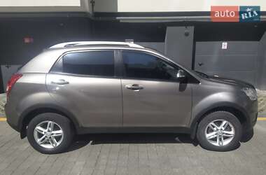 Внедорожник / Кроссовер SsangYong Korando 2013 в 