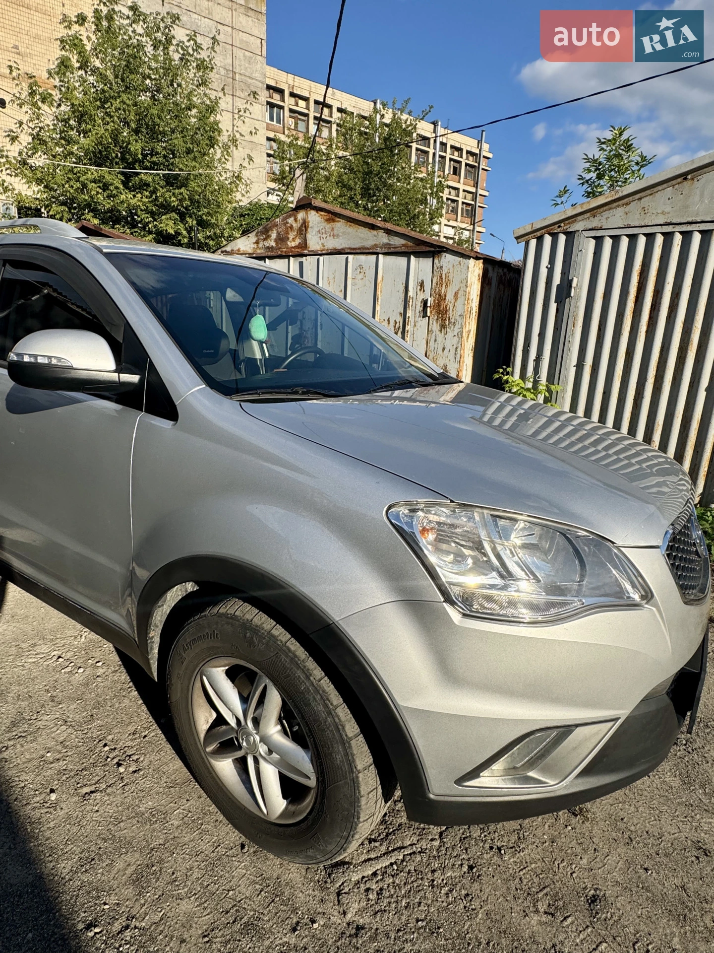 2011 SsangYong Korando - мініатюра 11