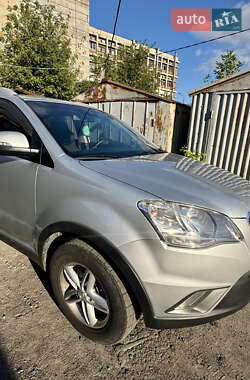 Внедорожник / Кроссовер SsangYong Korando 2011 в 