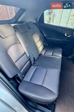 Внедорожник / Кроссовер SsangYong Korando 2011 в 