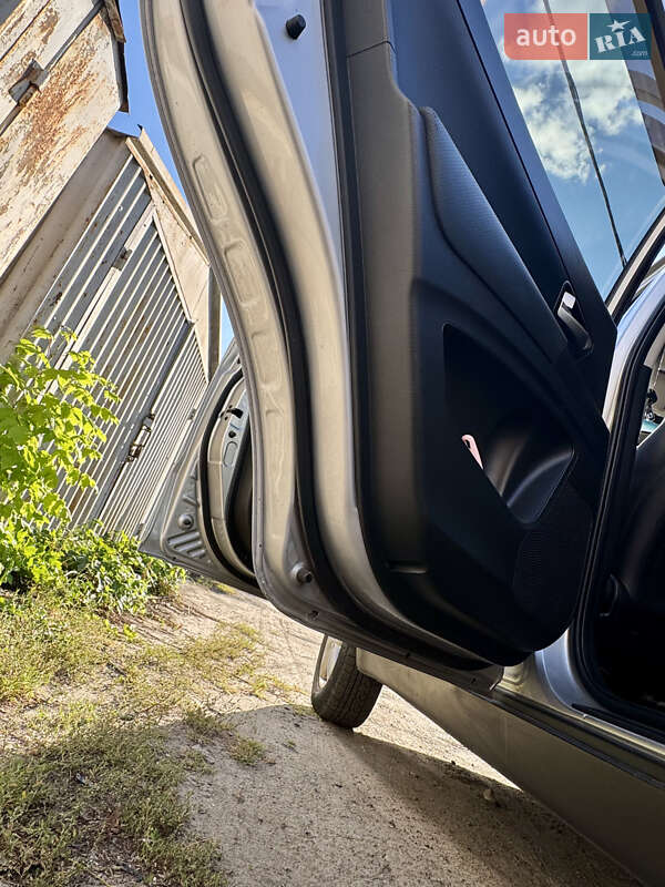 Позашляховик / Кросовер SsangYong Korando 2011 в Києві