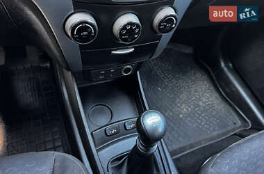 Позашляховик / Кросовер SsangYong Korando 2013 в 