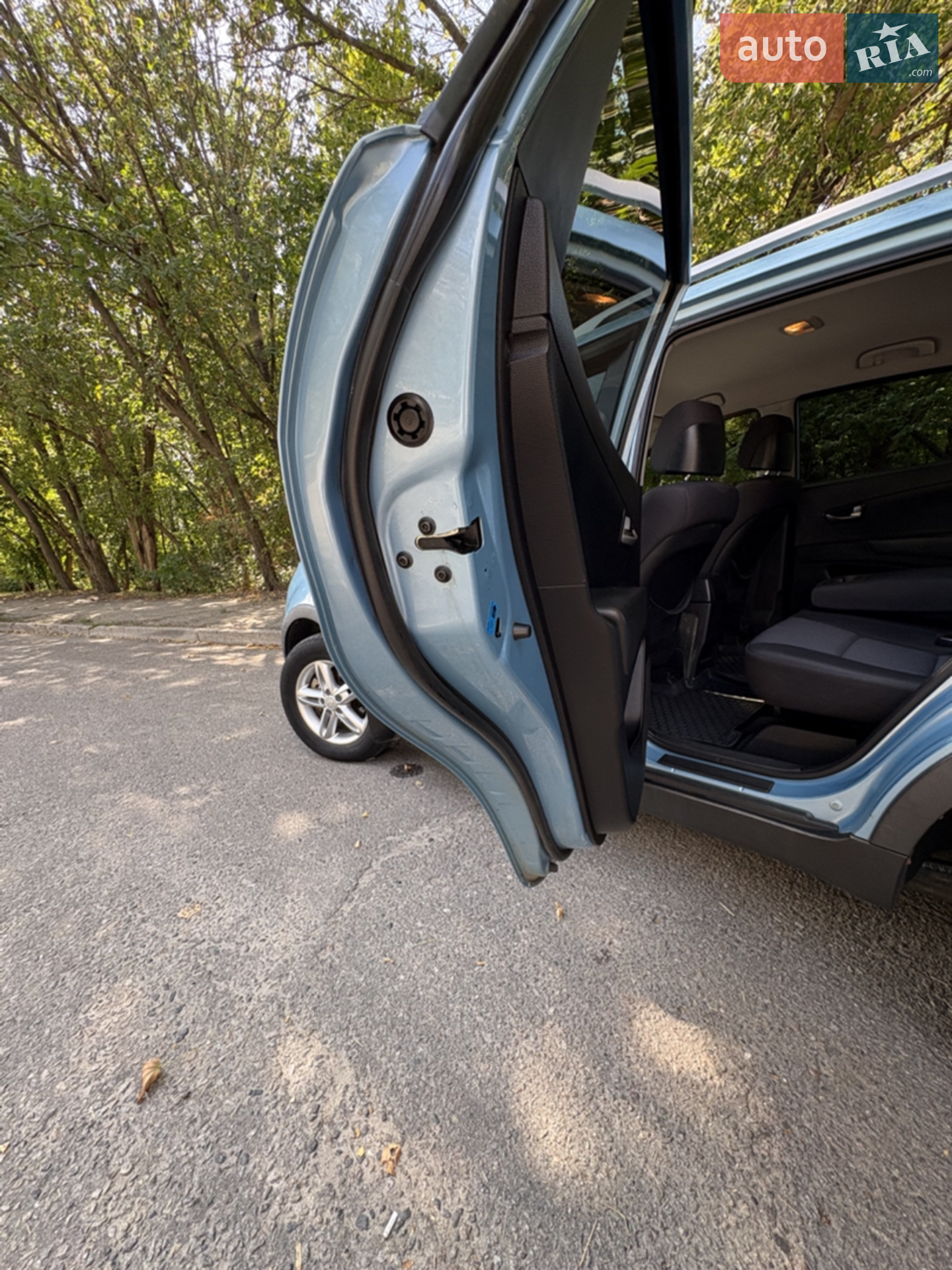 2011 SsangYong Korando - мініатюра 20