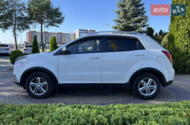 Позашляховик / Кросовер SsangYong Korando 2013 в 