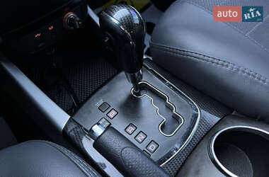 Позашляховик / Кросовер SsangYong Korando 2013 в 