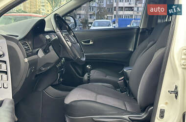 Внедорожник / Кроссовер SsangYong Korando 2011 в 