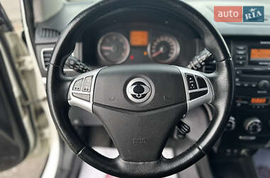 Внедорожник / Кроссовер SsangYong Korando 2011 в 
