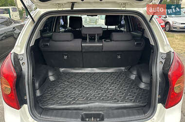 Внедорожник / Кроссовер SsangYong Korando 2011 в 