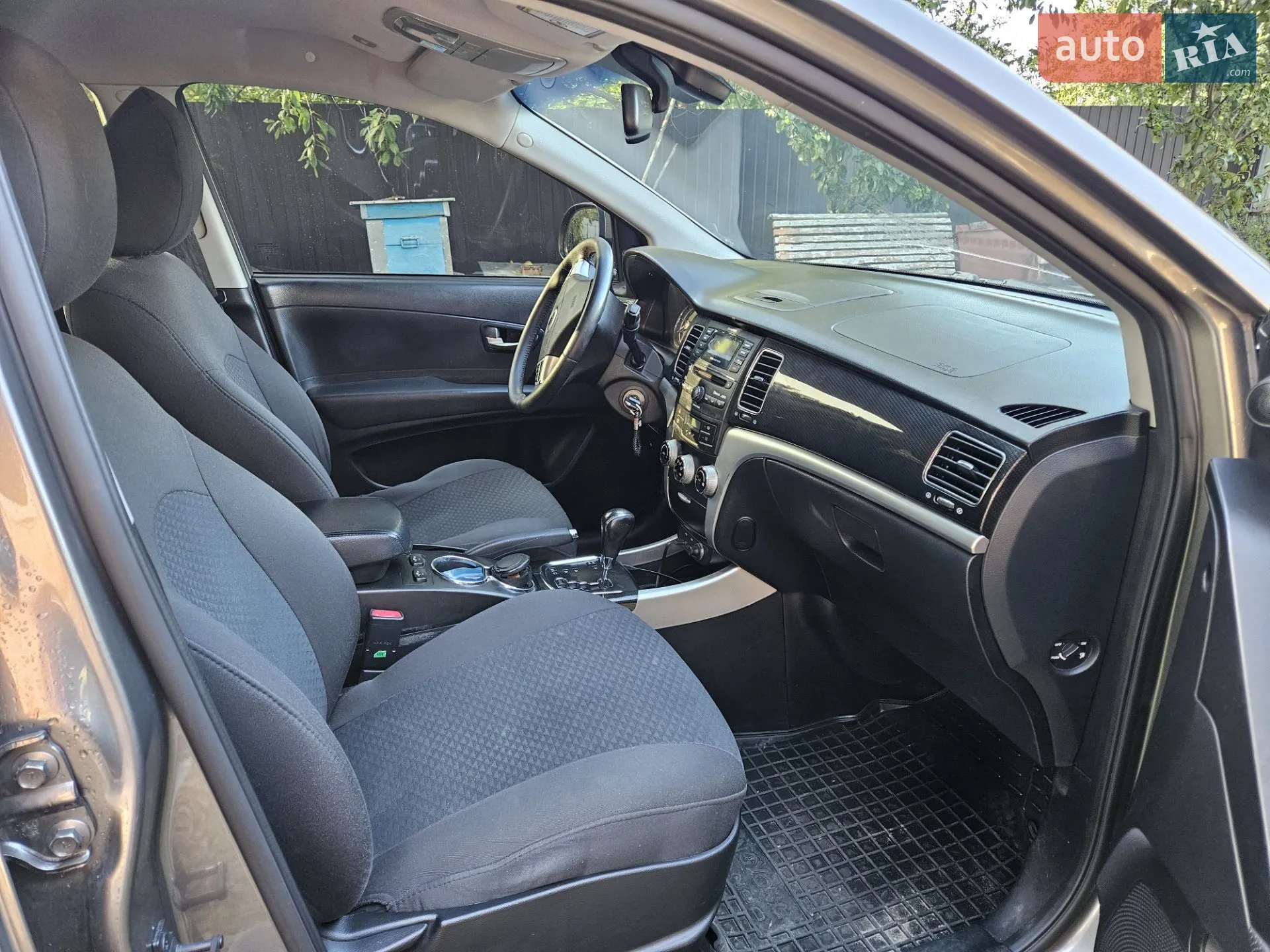 2012 SsangYong Korando - мініатюра 6