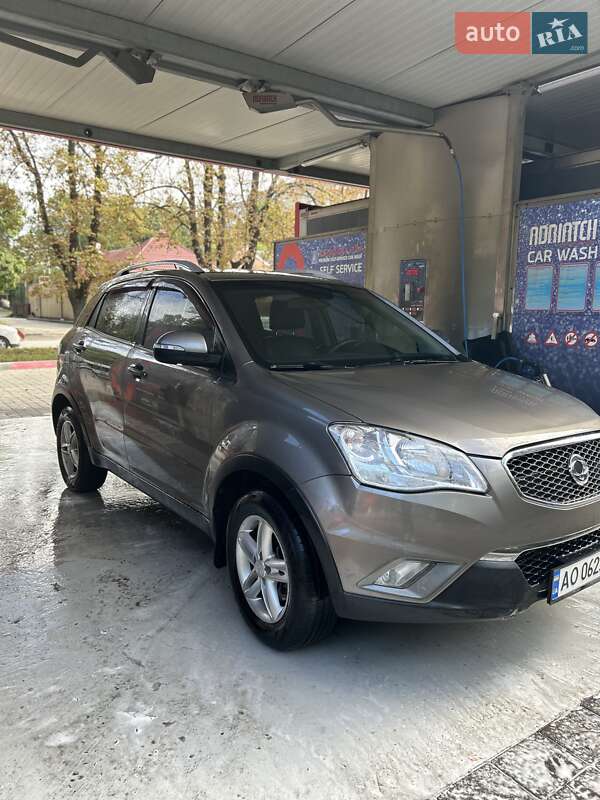 Внедорожник / Кроссовер SsangYong Korando 2011 в Ужгороде