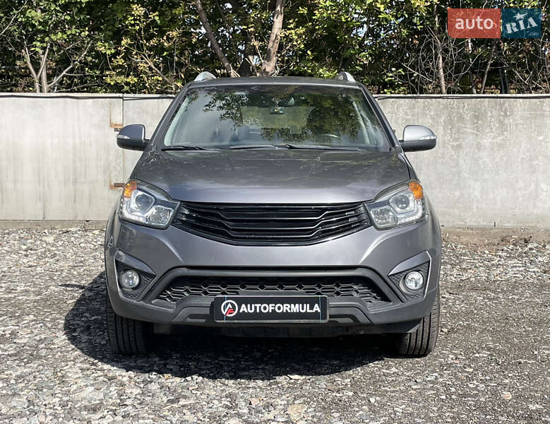 Внедорожник / Кроссовер SsangYong Korando 2014 в Киеве