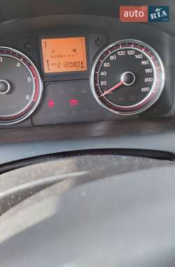 Позашляховик / Кросовер SsangYong Korando 2011 в 