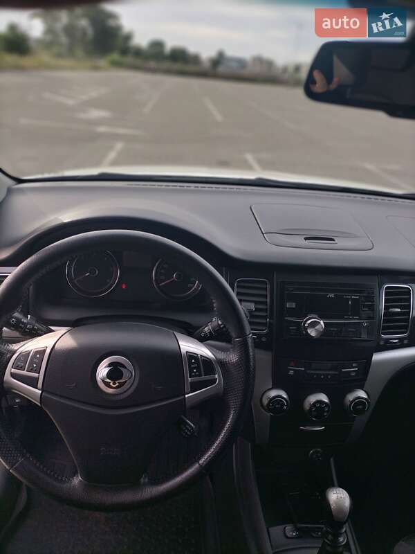 Внедорожник / Кроссовер SsangYong Korando 2013 в Киеве