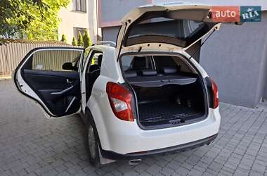 Внедорожник / Кроссовер SsangYong Korando 2013 в 