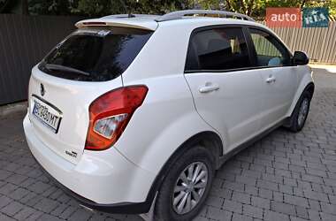 Внедорожник / Кроссовер SsangYong Korando 2013 в 