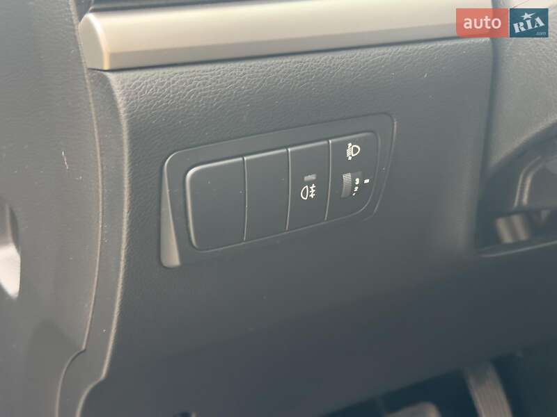 Позашляховик / Кросовер SsangYong Korando 2012 в Харкові