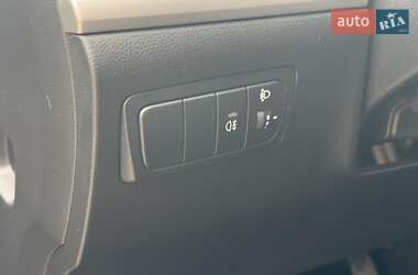 Внедорожник / Кроссовер SsangYong Korando 2012 в 