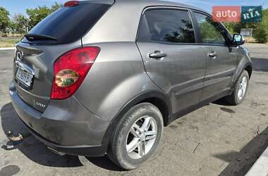 Позашляховик / Кросовер SsangYong Korando 2013 в 