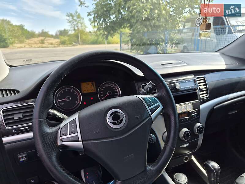 Позашляховик / Кросовер SsangYong Korando 2013 в Миколаєві