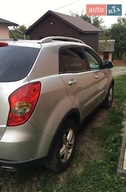 Позашляховик / Кросовер SsangYong Korando 2013 в 