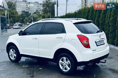 Внедорожник / Кроссовер SsangYong Korando 2013 в 