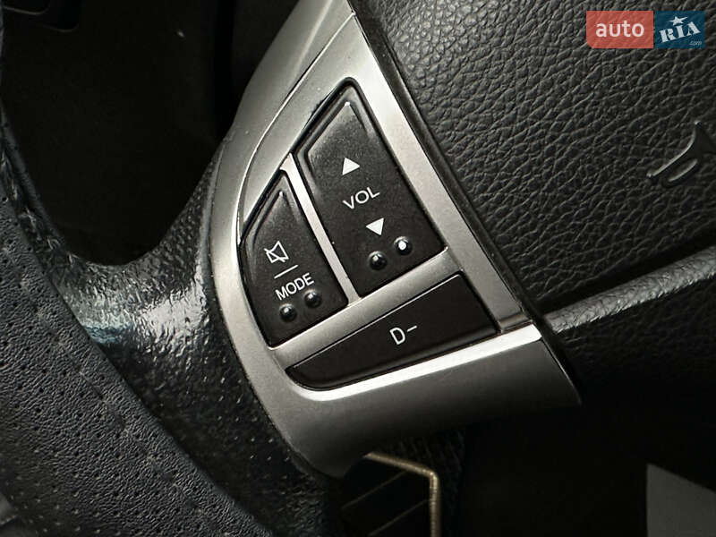 Позашляховик / Кросовер SsangYong Korando 2012 в Харкові