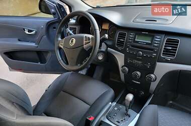 Позашляховик / Кросовер SsangYong Korando 2011 в 