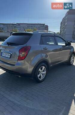 Позашляховик / Кросовер SsangYong Korando 2012 в 