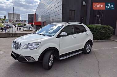 Внедорожник / Кроссовер SsangYong Korando 2013 в 