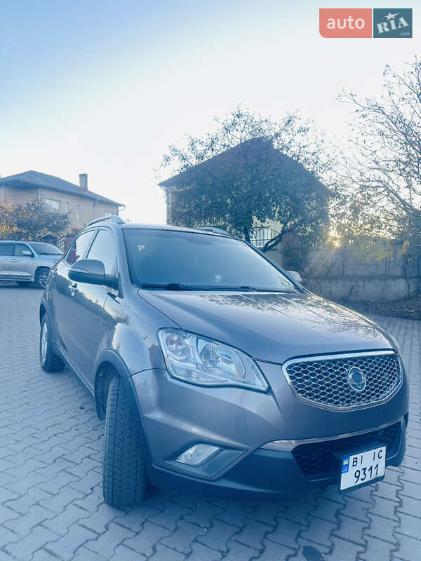 Позашляховик / Кросовер SsangYong Korando 2013 в Чернівцях фото 2 Позашляховик / Кросовер SsangYong Korando 2013 в Чернівцях