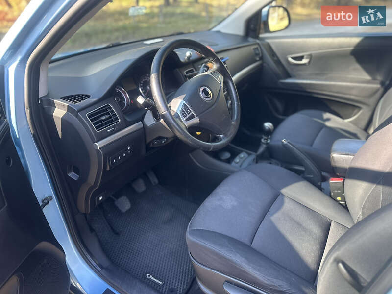 Позашляховик / Кросовер SsangYong Korando 2011 в Києві фото 8 Позашляховик / Кросовер SsangYong Korando 2011 в Києві