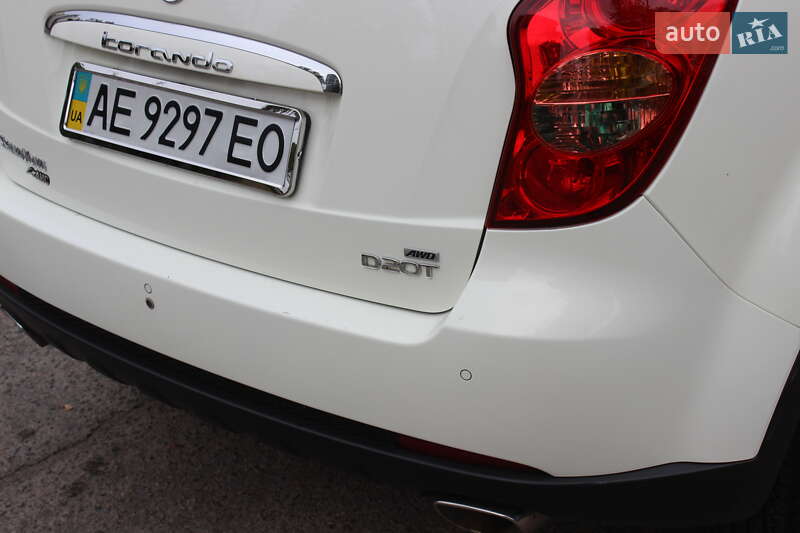 Позашляховик / Кросовер SsangYong Korando 2011 в Дніпрі