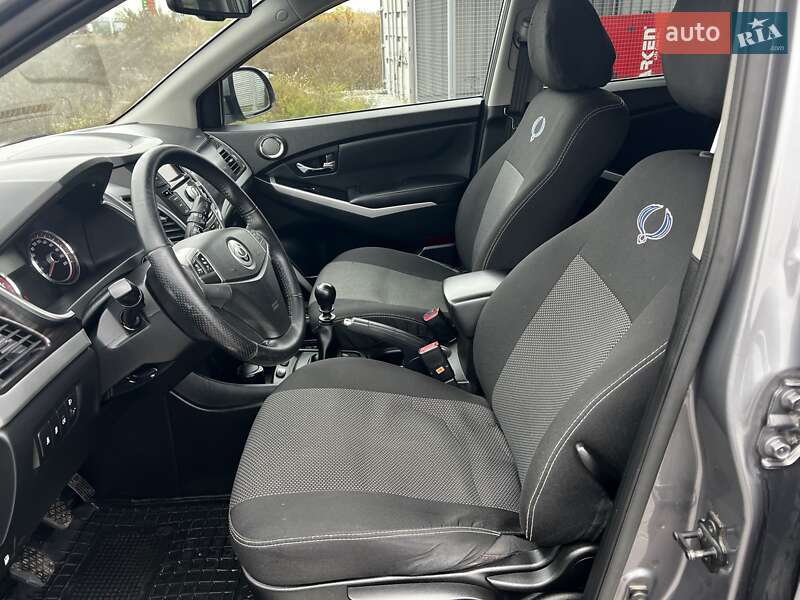 Позашляховик / Кросовер SsangYong Korando 2014 в Дніпрі фото 12 Позашляховик / Кросовер SsangYong Korando 2014 в Дніпрі