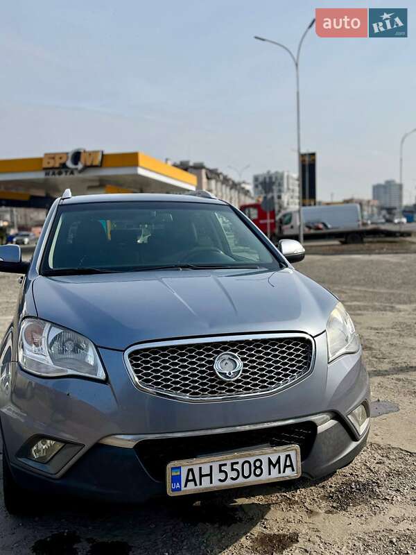 Позашляховик / Кросовер SsangYong Korando 2012 в Ужгороді