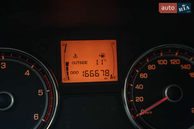 Позашляховик / Кросовер SsangYong Korando 2011 в Чернівцях фото 20 Позашляховик / Кросовер SsangYong Korando 2011 в Чернівцях