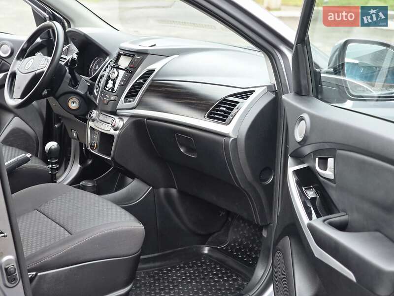 Позашляховик / Кросовер SsangYong Korando 2013 в Харкові фото 32 Позашляховик / Кросовер SsangYong Korando 2013 в Харкові