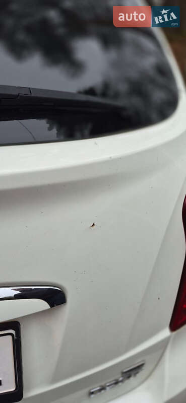 Позашляховик / Кросовер SsangYong Korando 2013 в Стебнику